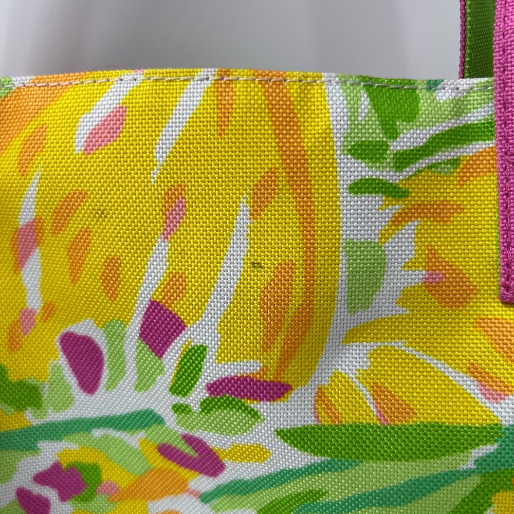 Lilly Pulitzer X Estée Lauder - Picture 8 of 12